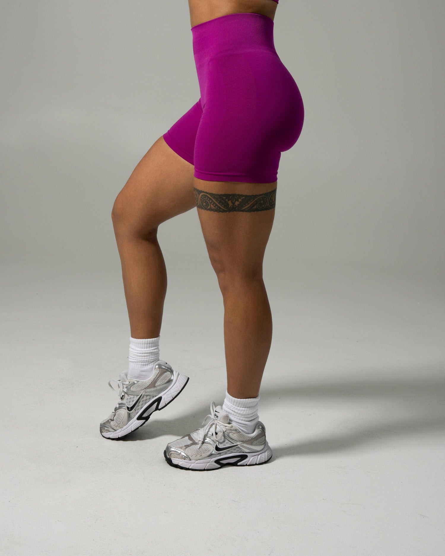 Pump High Rise Short - Dark Fuchsia | Alphalete