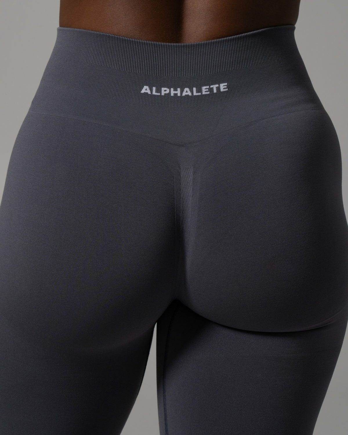 Pump Mid Rise Flared Pant Long - Thunderstorm | Alphalete