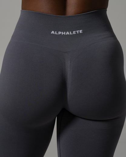 Pump Mid Rise Flared Pant Long - Thunderstorm | Alphalete