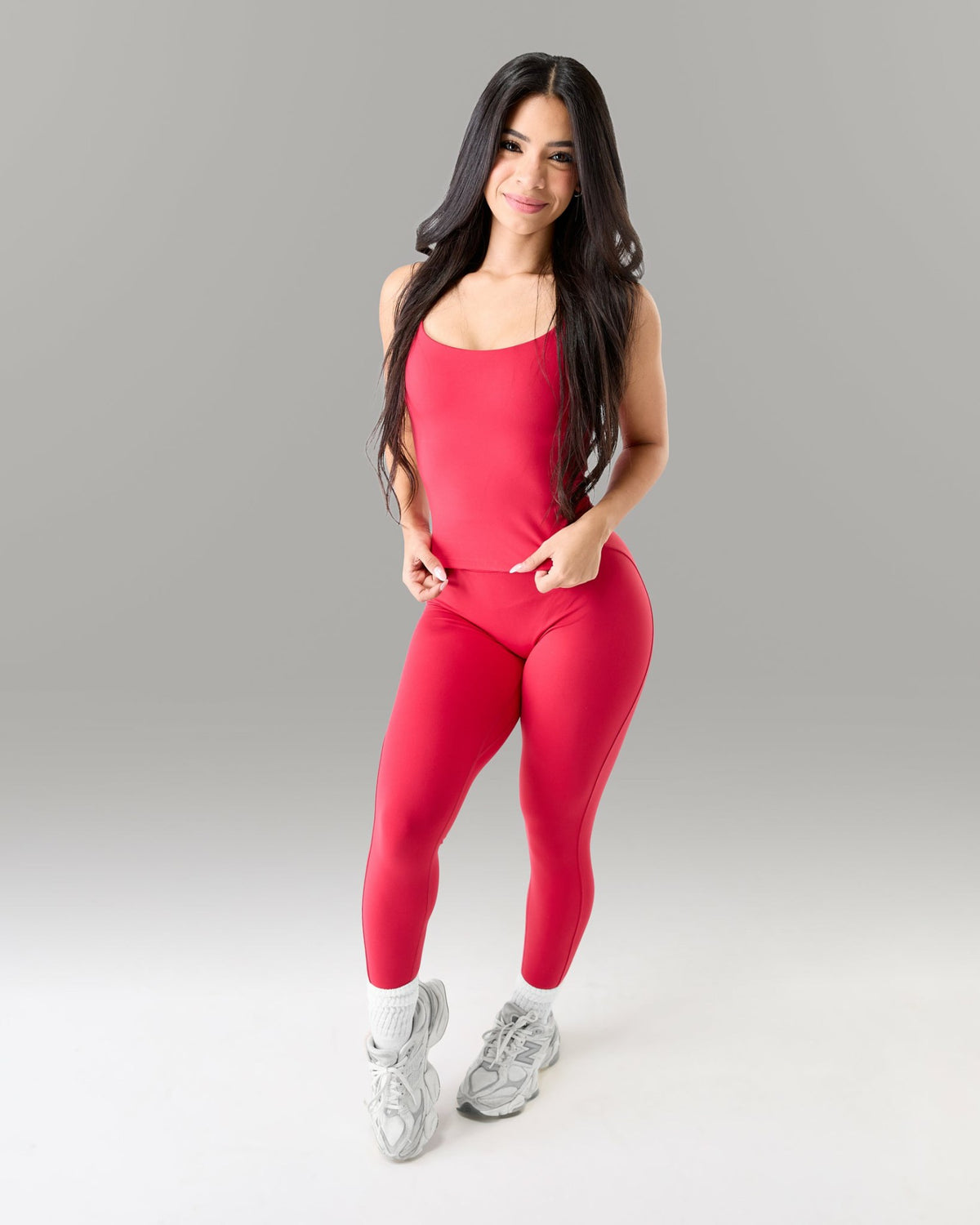 Aura Form Tank - Scarlet - Workout Clothes For Women | Alphalete