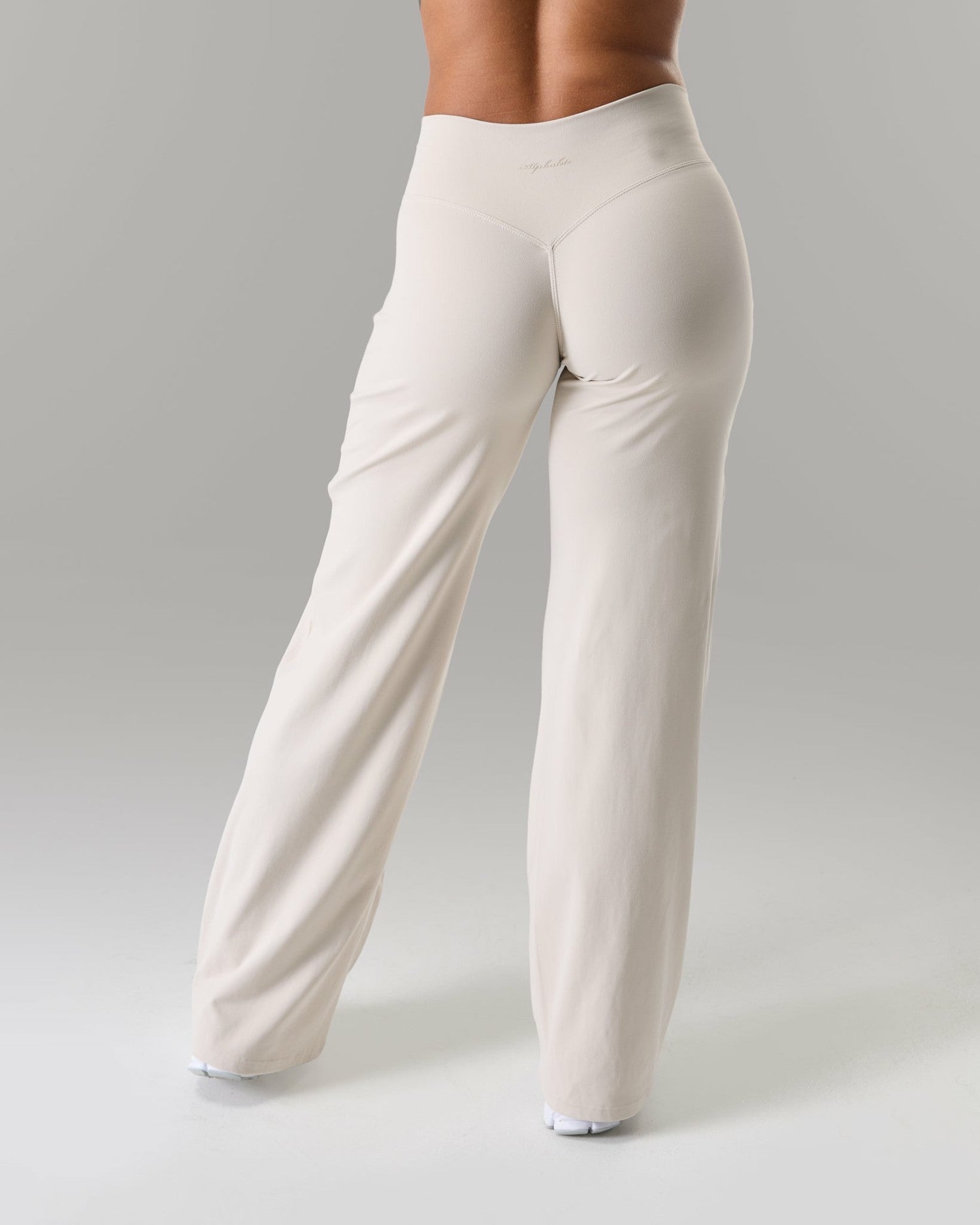 Aura Wide Leg Pant - Wheat - Workout Clothes For Women | Alphalete