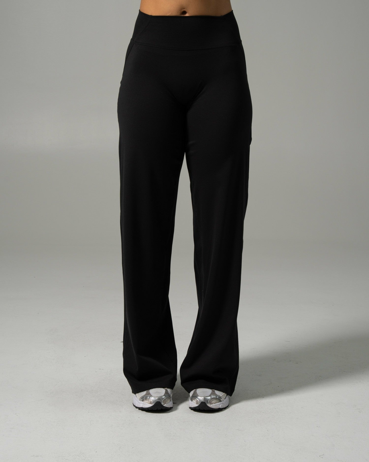 Aura Wide Leg Pant - Black - Workout Clothes For Women | Alphalete