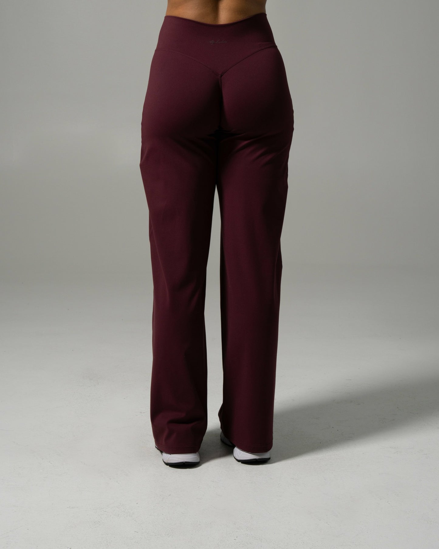 Aura Wide Leg Pant - Merlot - Workout Clothes For Women | Alphalete