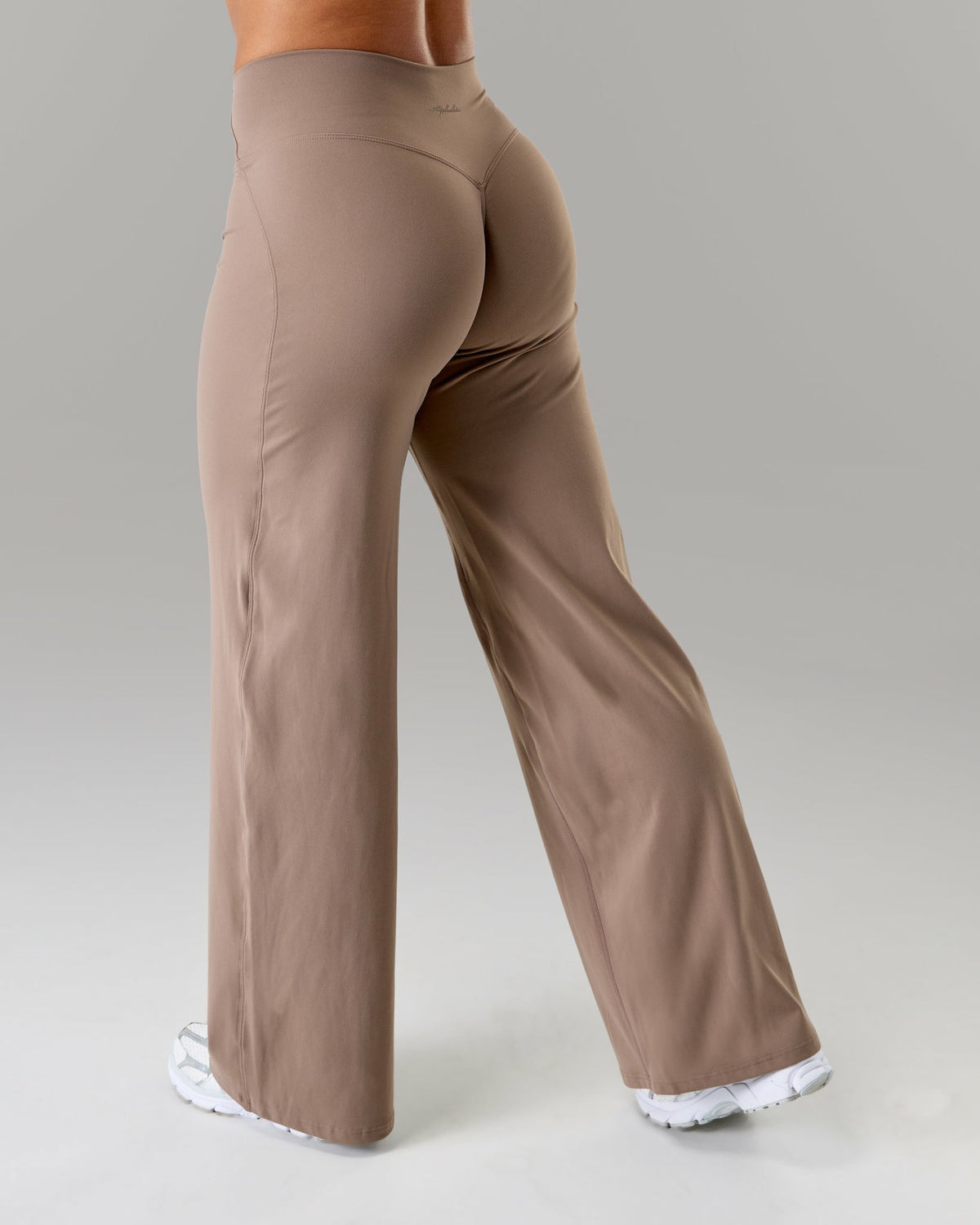 Aura Wide Leg Pant - Mocha - Workout Clothes For Women | Alphalete