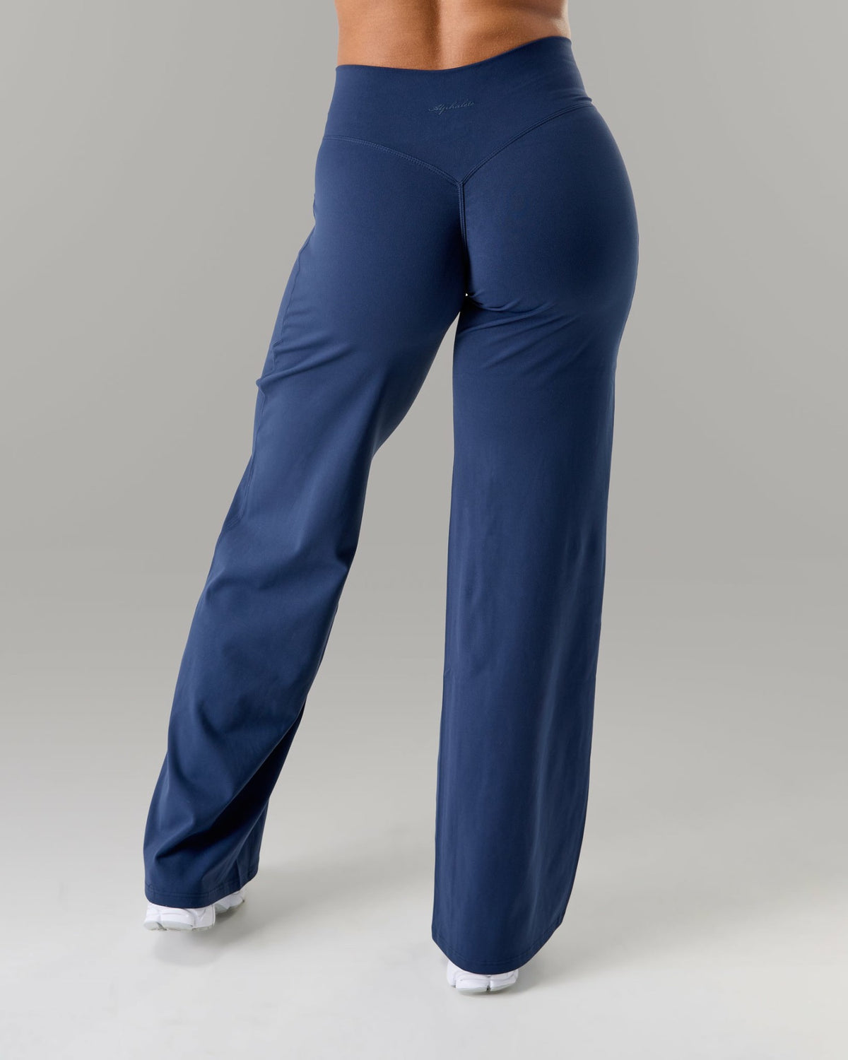 Aura Wide Leg Pant - Anchor - Workout Clothes For Women | Alphalete