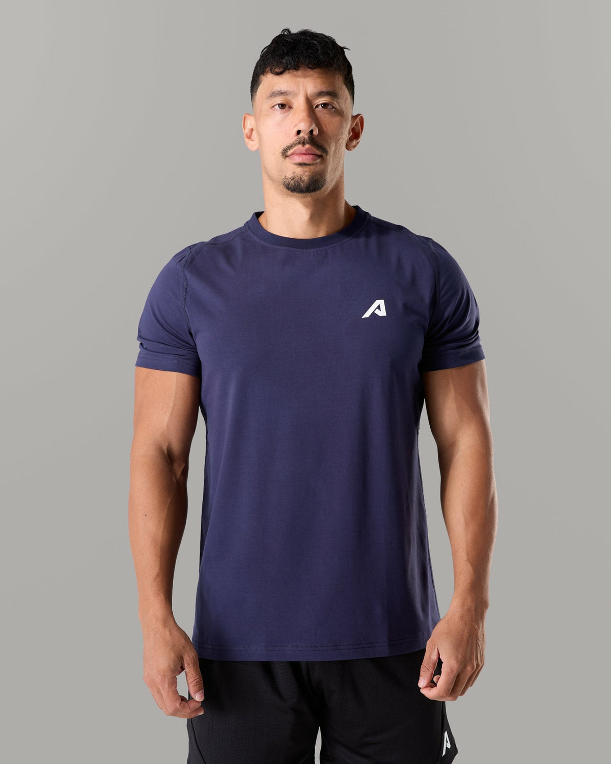 Momentum Tee - Core Navy - Mens Workout Tee | Alphalete