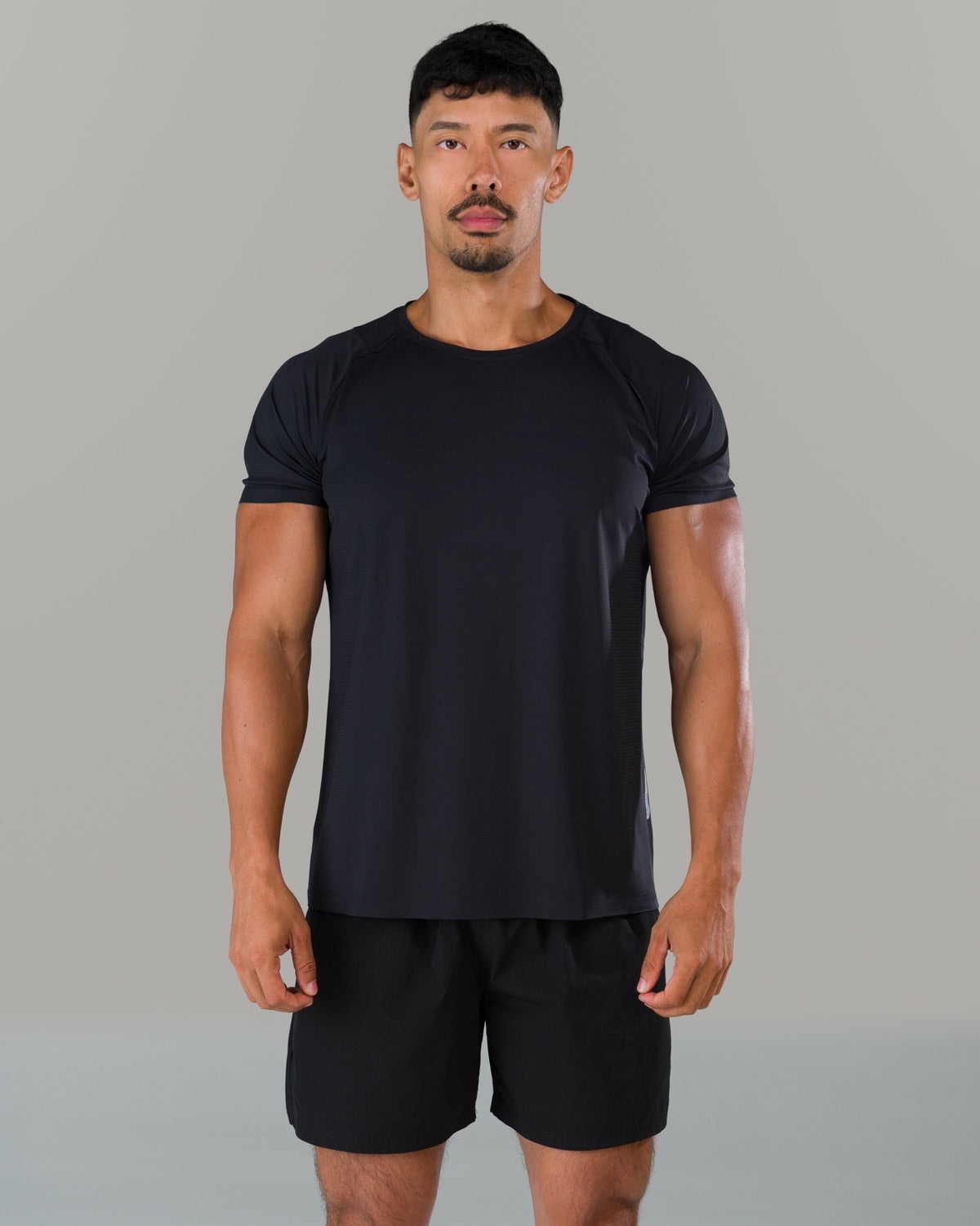 Proflex Tee - Black - Mens Workout Tee | Alphalete