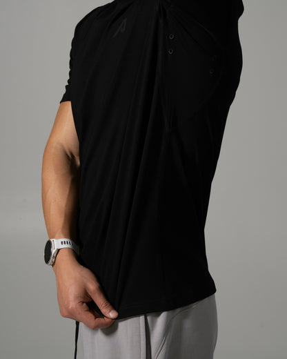 Momentum Tee - Black - Mens Workout Tee | Alphalete