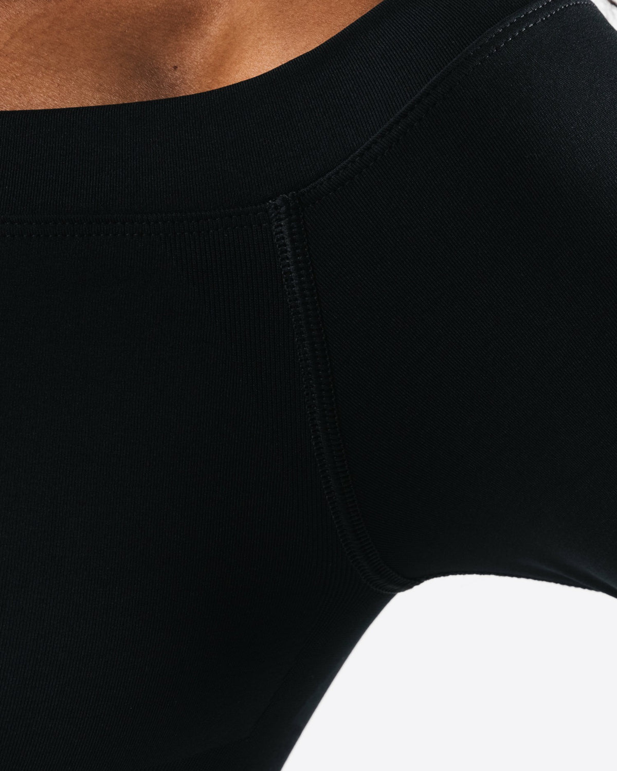 Amplify Halley LS - Black SE - Workout Clothes | Alphalete