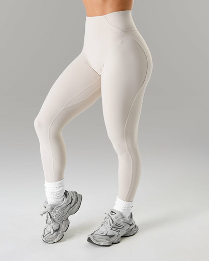 Aura Ultra-High Rise Legging - Wheat | Alphalete