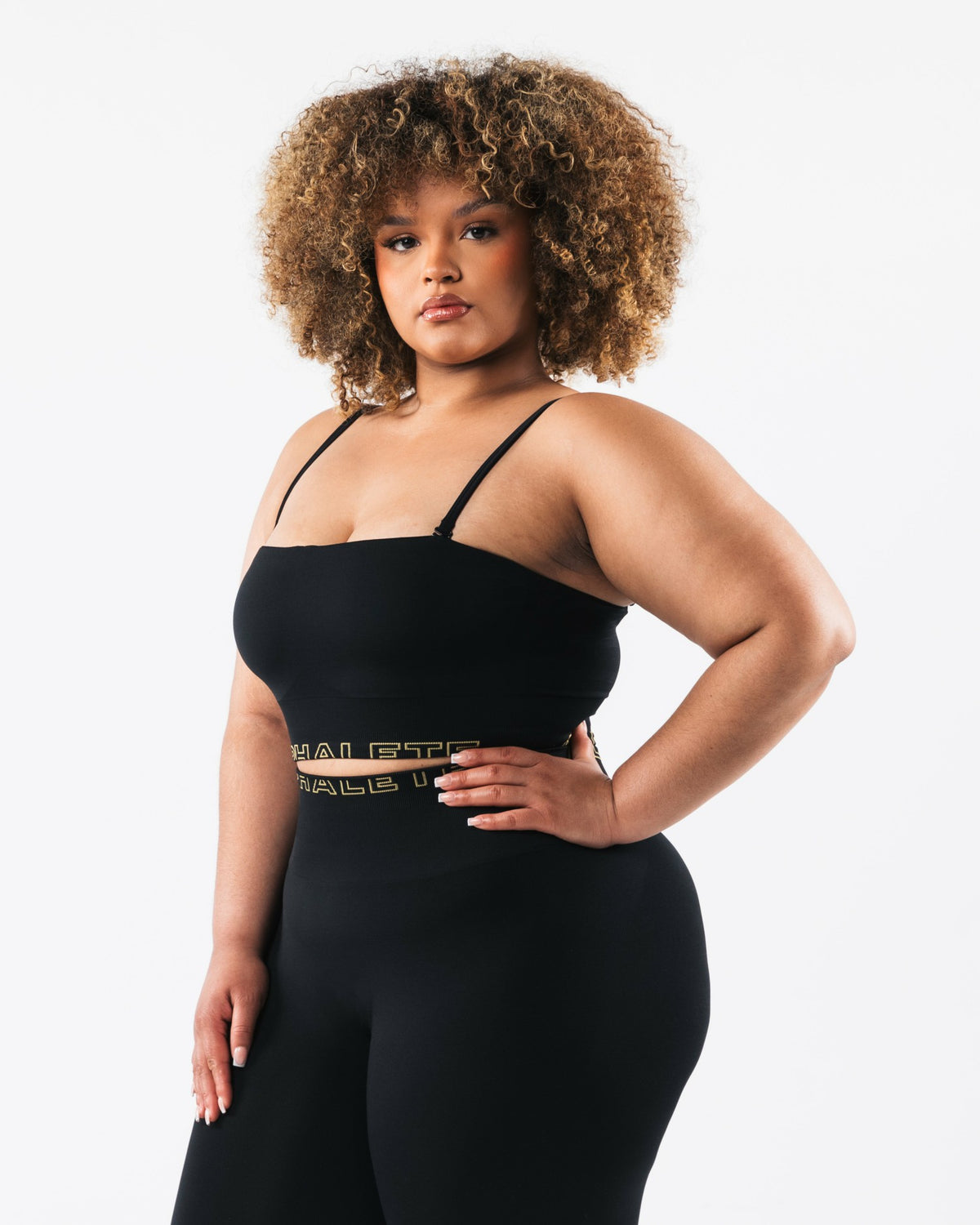 Amplify Gemini Bra - Black SE - Best Sports Bra | Alphalete
