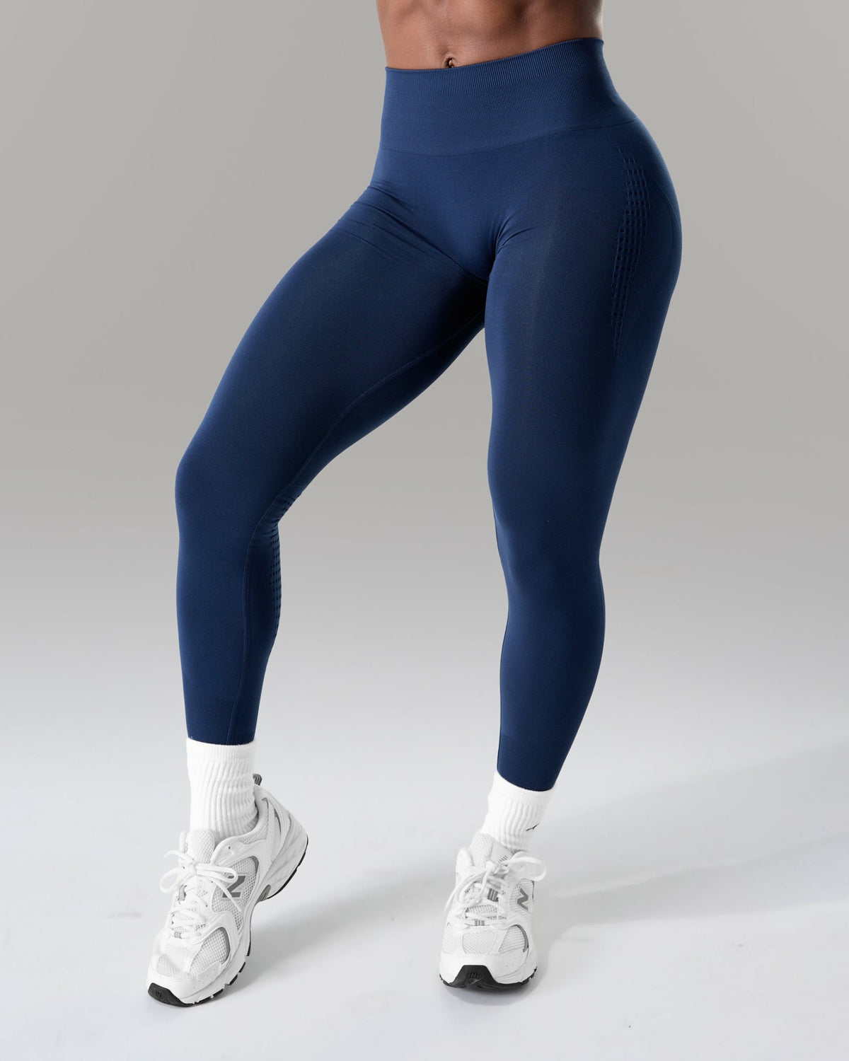 Contour Mid Rise Legging - Anchor | Alphalete