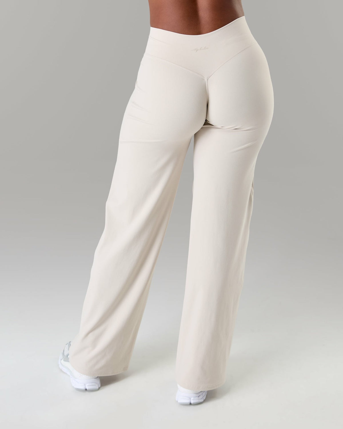 Aura Wide Leg Pant Long - Wheat | Alphalete