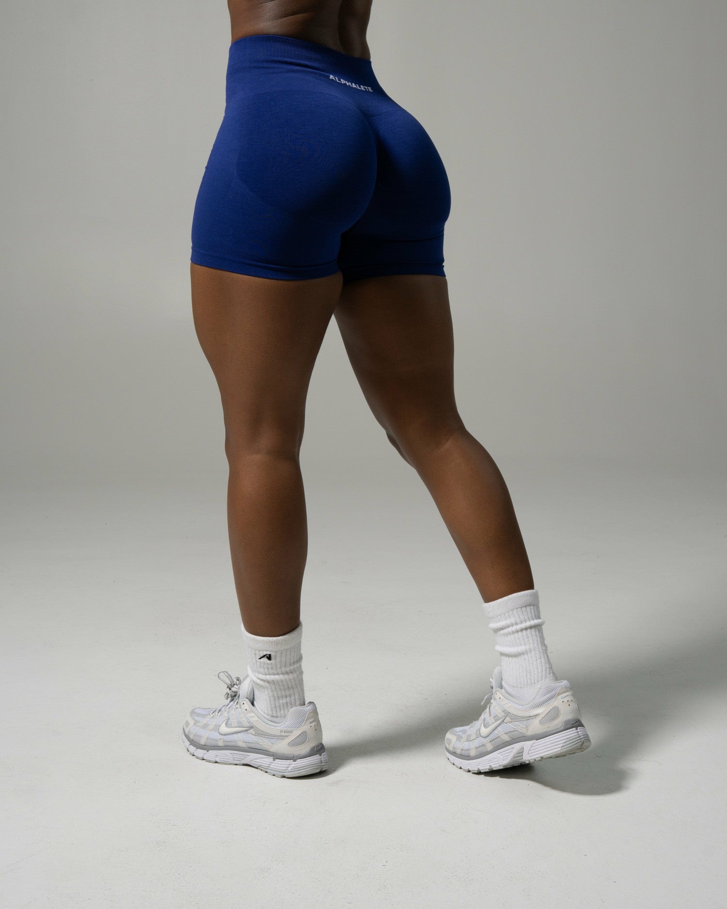 Pump Mid Rise Short - Indigo - Workout Clothes For Women | Alphalete