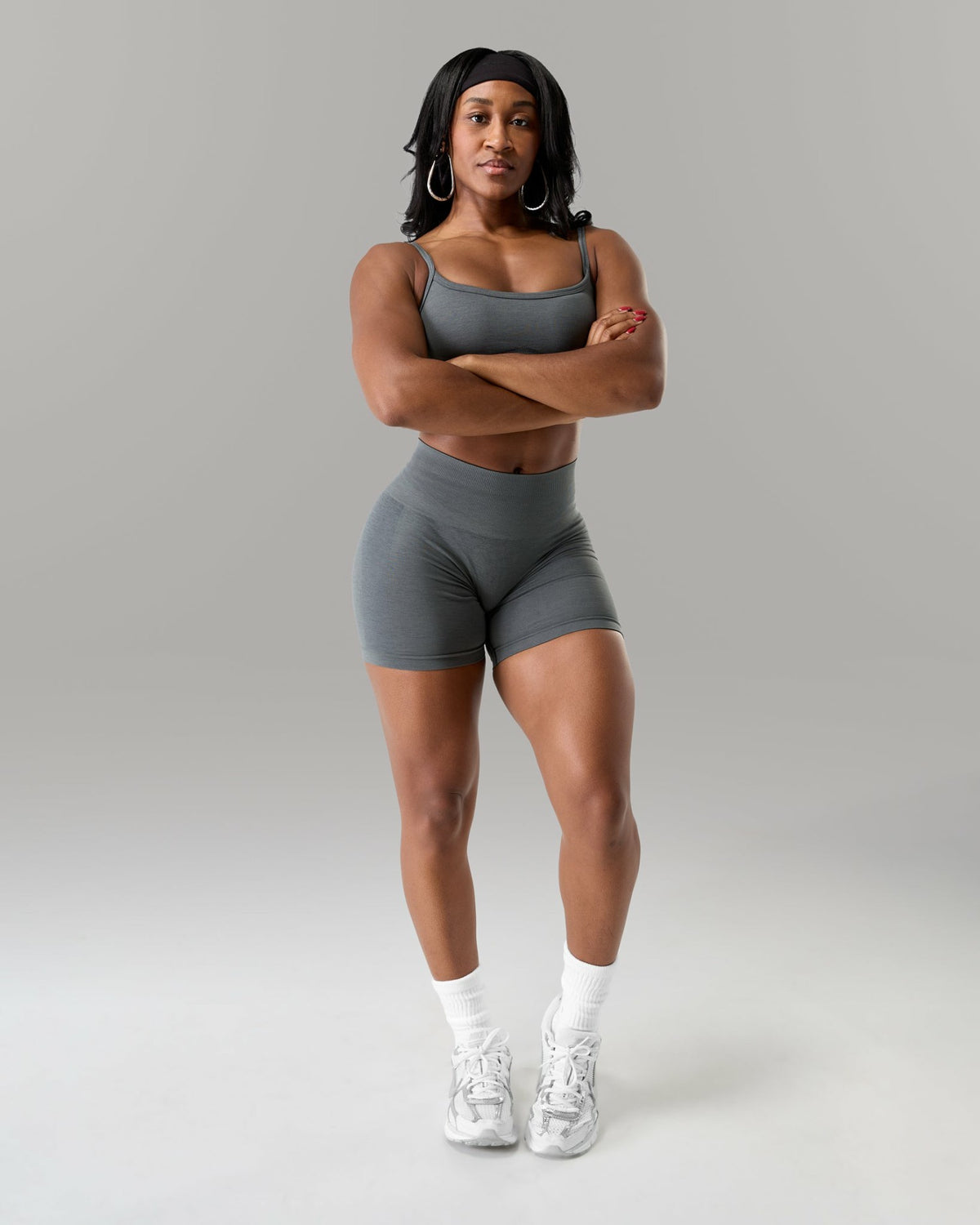 Amplify Mid Rise Short - Smoke - Workout Clothes For Women | Alphalete