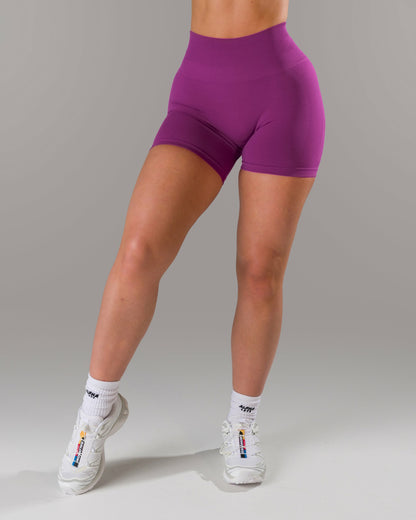 Pump Mid Rise Short - Acai Berry | Alphalete
