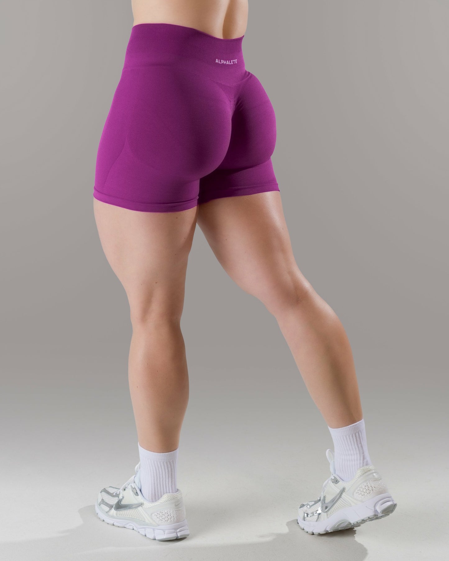Pump Mid Rise Short - Acai Berry | Alphalete