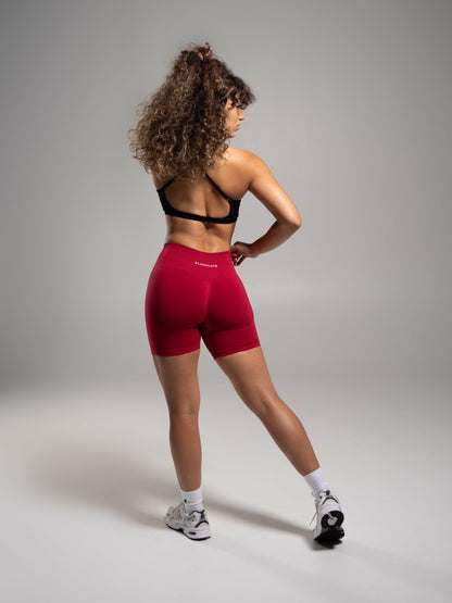 Pump Mid Rise Short - Scarlet - Workout Clothes For Women | Alphalete