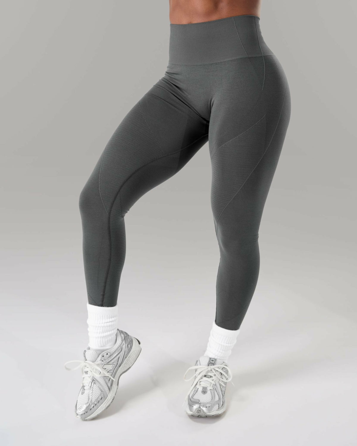 Revive High Rise Legging - Graphite | Alphalete