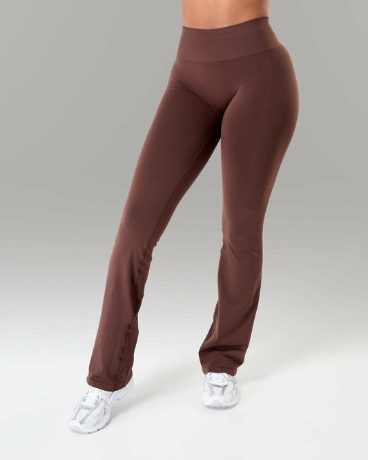 Amplify Ultra-High Rise Flared Pant Long - Cashmere | Alphalete