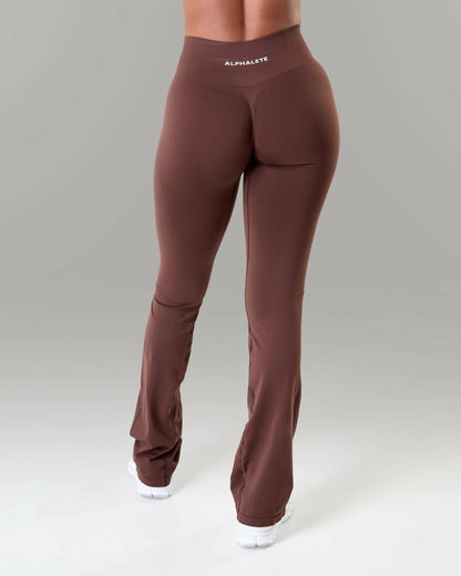 Amplify Ultra-High Rise Flared Pant Long - Cashmere | Alphalete