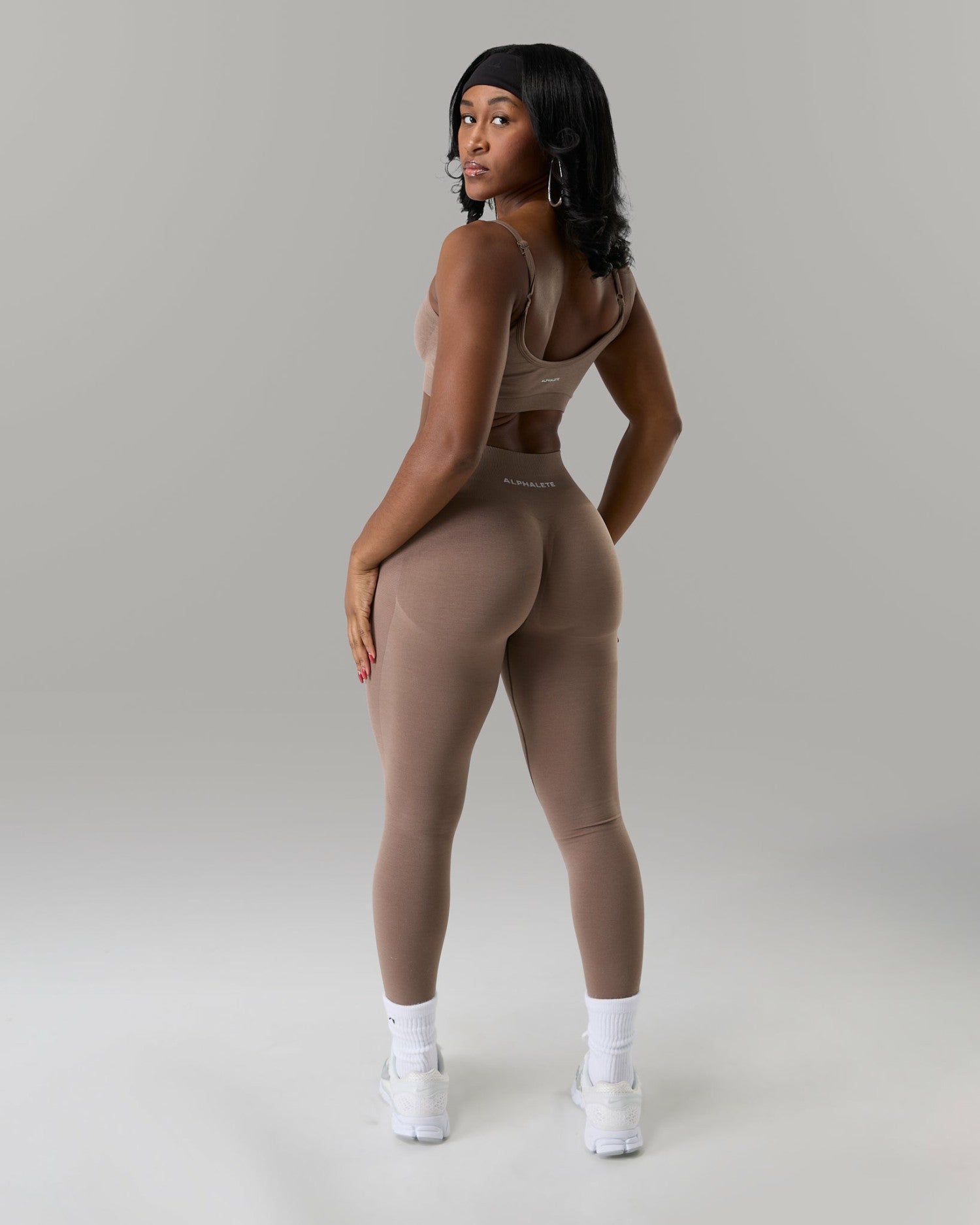 Pump Mid Rise Legging - Mocha | Alphalete