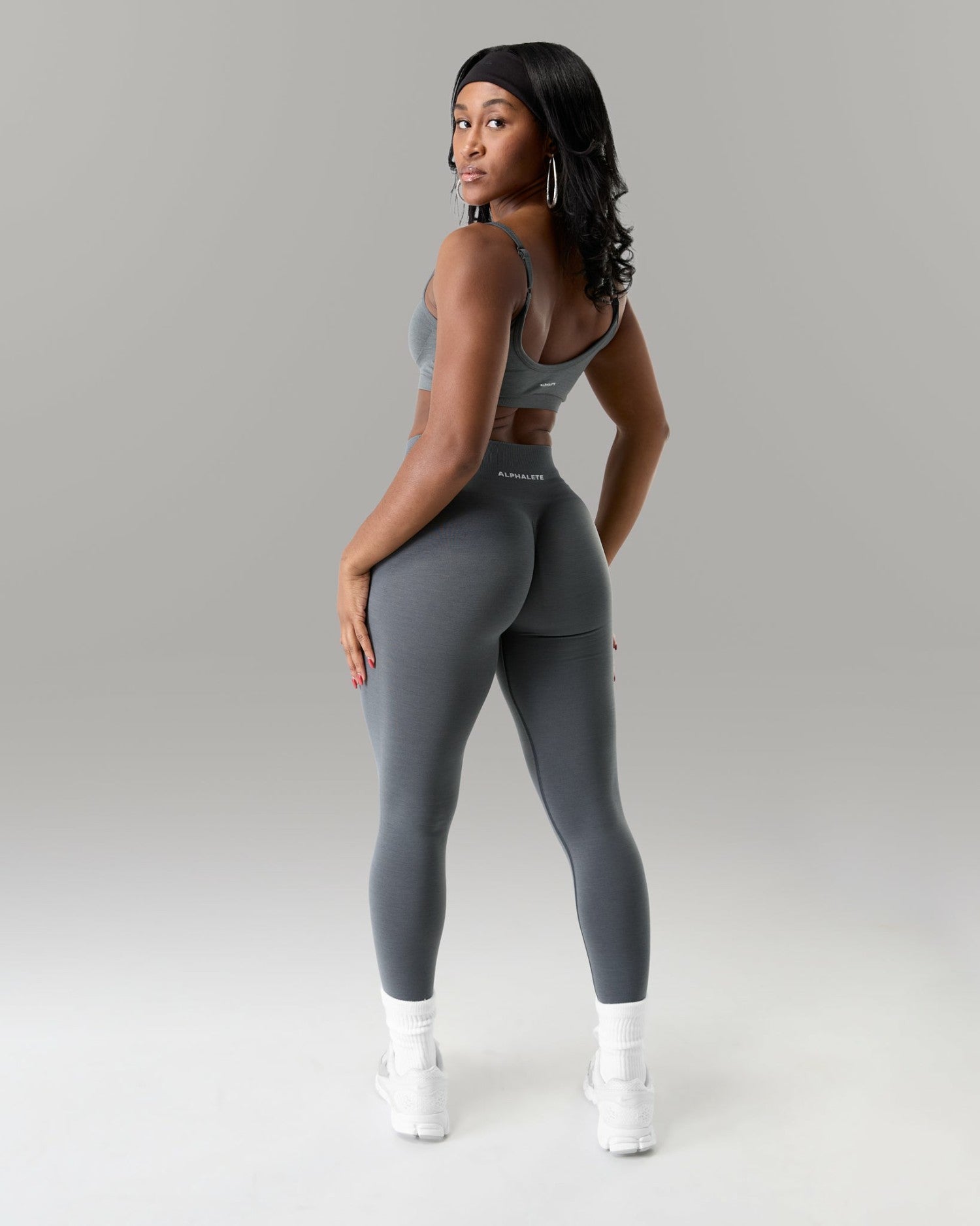 Amplify Mid Rise Legging - Smoke | Alphalete
