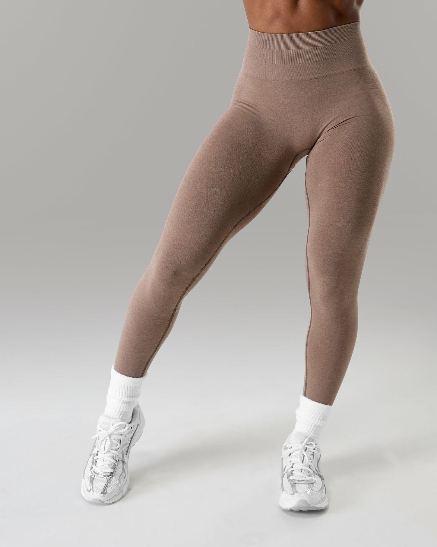 Pump High Rise Legging - Mocha | Alphalete