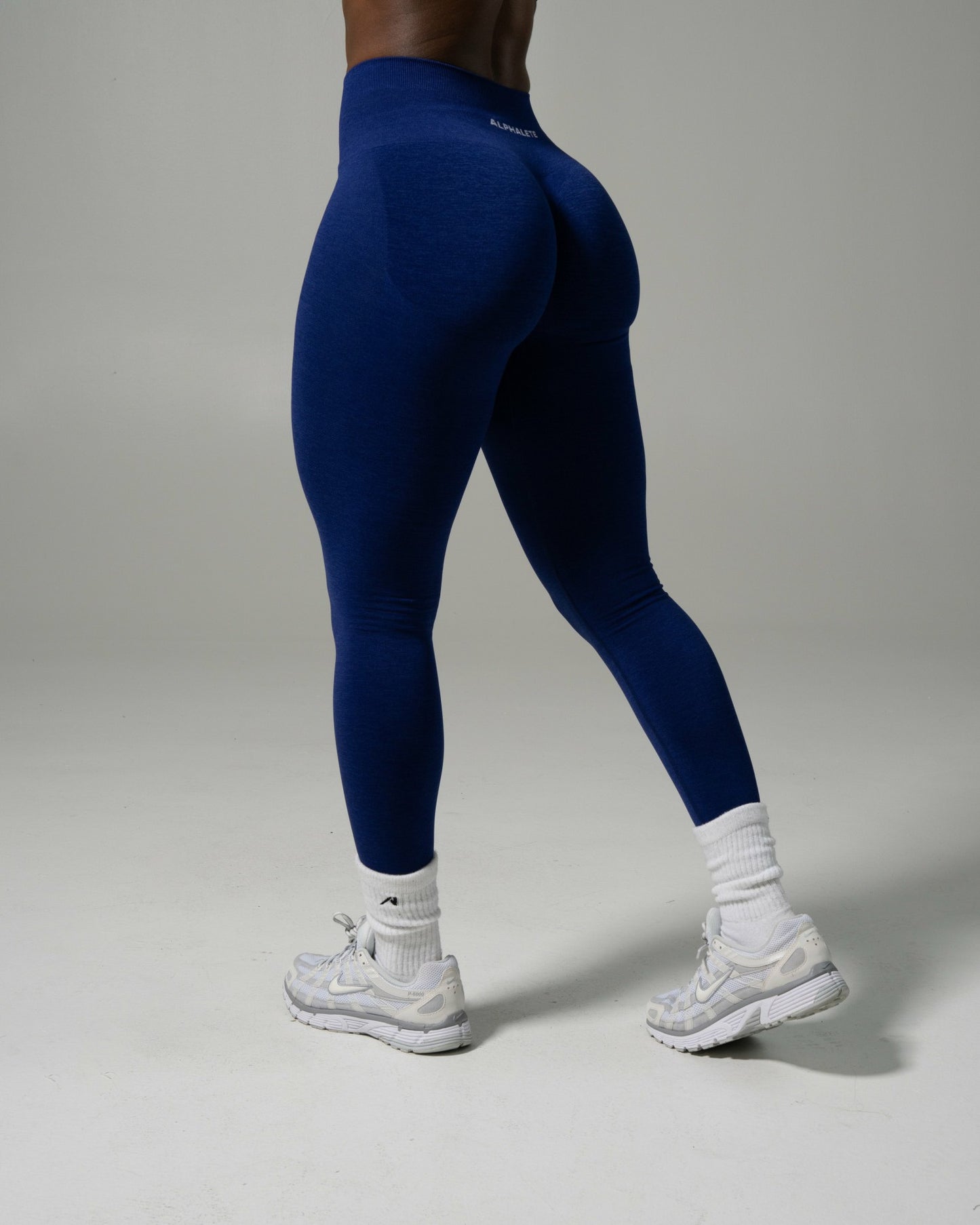 Pump Mid Rise Legging - Indigo | Alphalete