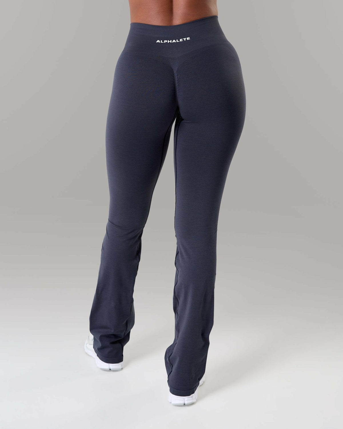 Amplify Ultra-High Rise Flared Pant Long - Deep Navy | Alphalete