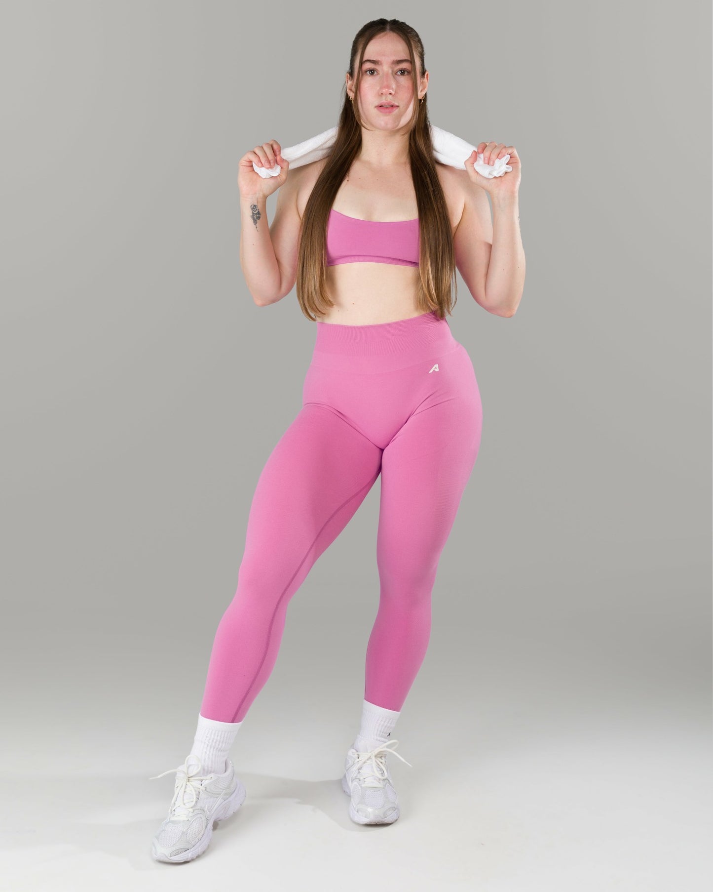 Pump Mid Rise Legging - Orchid w/ Logo | Alphalete