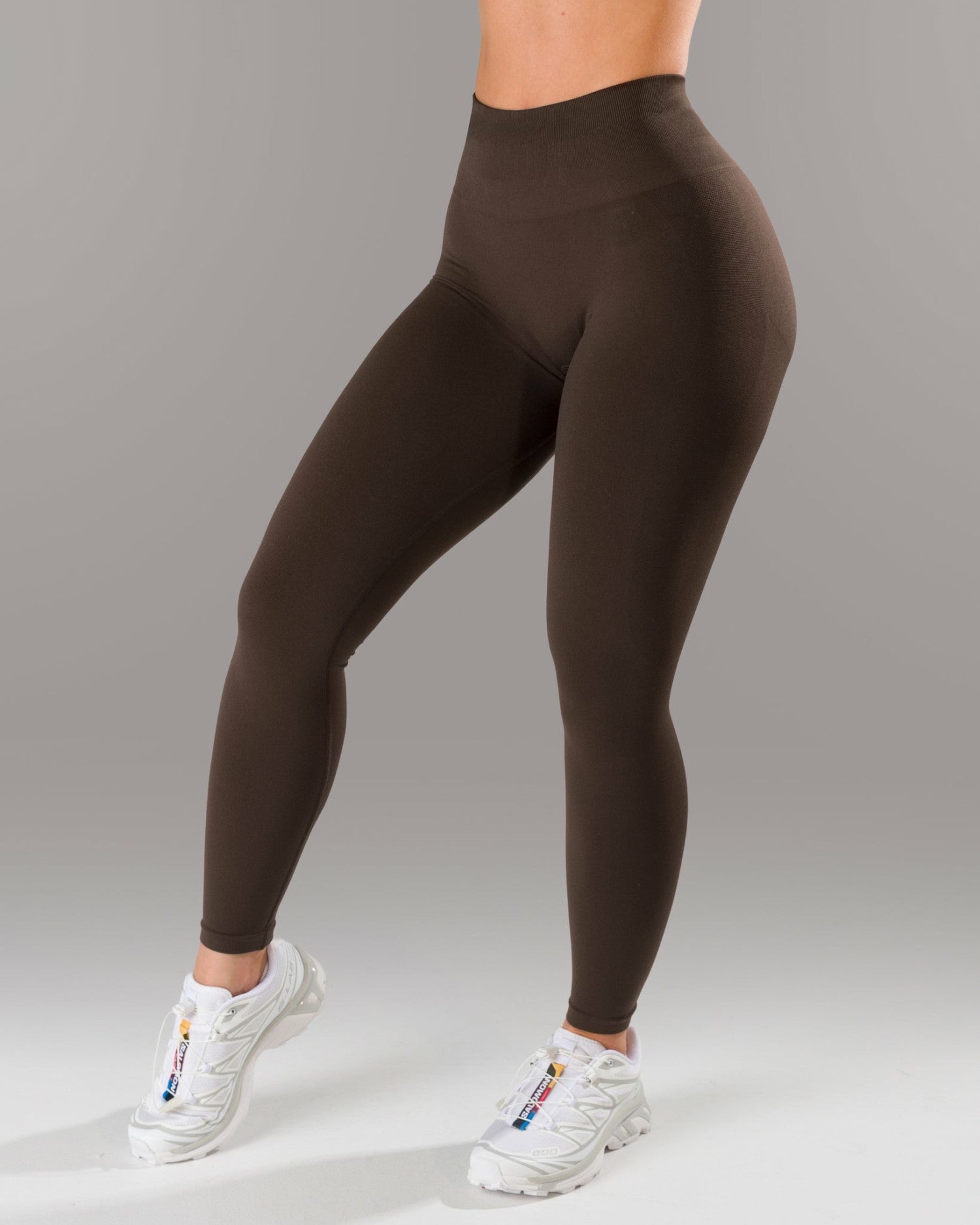 Pump Mid Rise Legging - Espresso | Alphalete