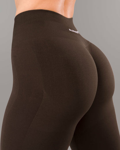 Pump Mid Rise Legging - Espresso | Alphalete
